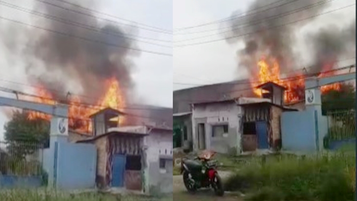 Satu Rumah di Pinggiran Rel Jalan Serma Hanafiah Belawan Kebakaran
