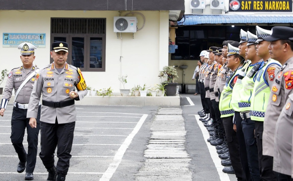 Kapolrestabes Medan Pimpin Apel Gelar Pasukan Ops "Lilin Toba" 2025 : Siap Amankan Nataru